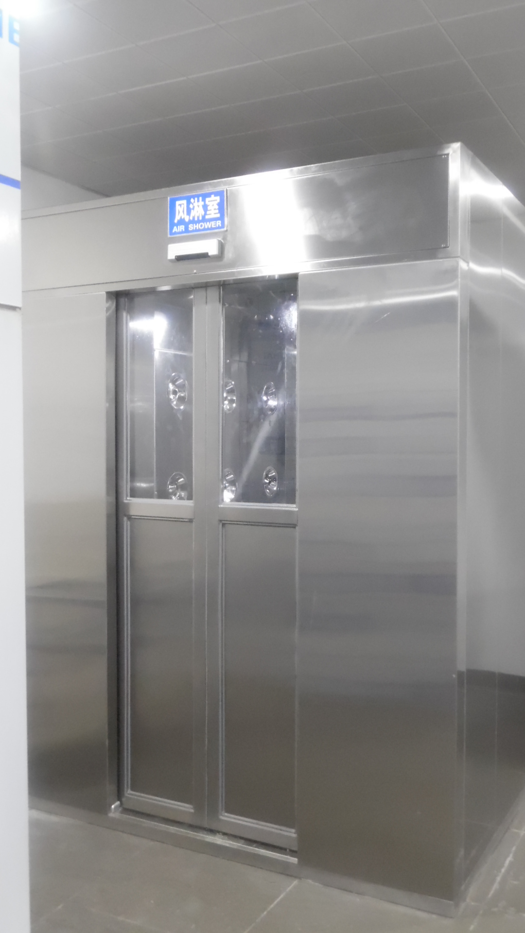 安陽風淋室廠家:風淋室傳遞窗的作用